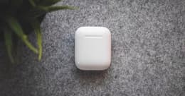 estuche airpods